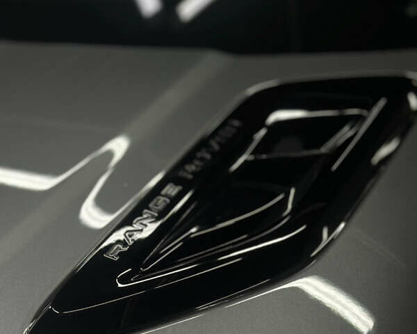 Сірий Ленд Ровер Range Rover Sport, об'ємом двигуна 3 л та пробігом 180 тис. км за 42999 $, фото 27 на Automoto.ua