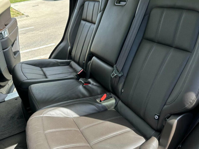 Сірий Ленд Ровер Range Rover Sport, об'ємом двигуна 3 л та пробігом 196 тис. км за 40000 $, фото 23 на Automoto.ua