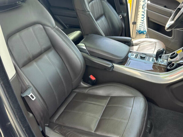 Сірий Ленд Ровер Range Rover Sport, об'ємом двигуна 3 л та пробігом 196 тис. км за 40000 $, фото 21 на Automoto.ua