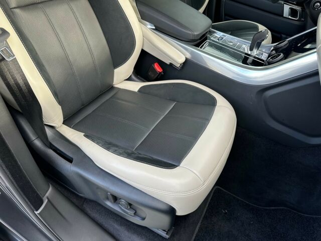 Сірий Ленд Ровер Range Rover Sport, об'ємом двигуна 3 л та пробігом 43 тис. км за 43500 $, фото 26 на Automoto.ua