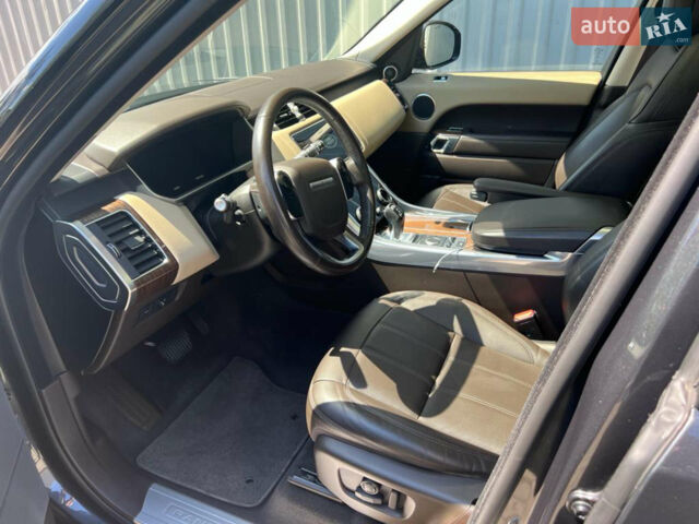 Сірий Ленд Ровер Range Rover Sport, об'ємом двигуна 3 л та пробігом 196 тис. км за 40000 $, фото 30 на Automoto.ua