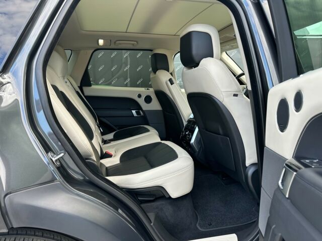 Сірий Ленд Ровер Range Rover Sport, об'ємом двигуна 3 л та пробігом 43 тис. км за 43500 $, фото 22 на Automoto.ua