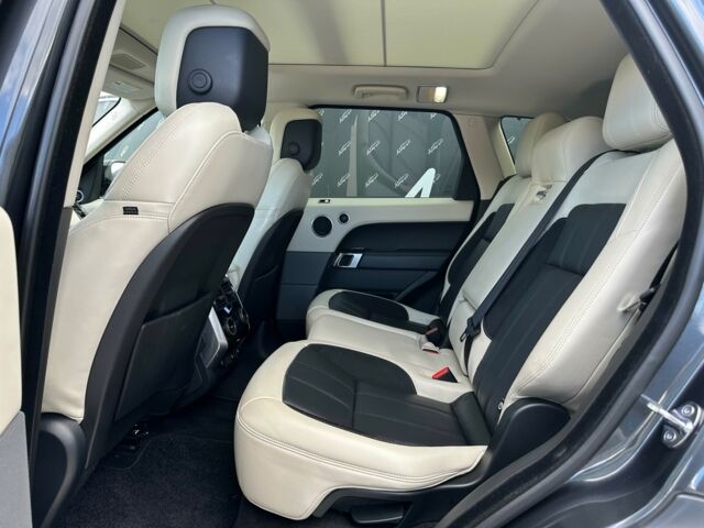 Сірий Ленд Ровер Range Rover Sport, об'ємом двигуна 3 л та пробігом 43 тис. км за 43500 $, фото 6 на Automoto.ua