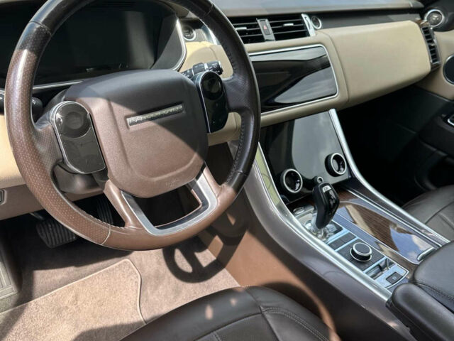 Сірий Ленд Ровер Range Rover Sport, об'ємом двигуна 3 л та пробігом 196 тис. км за 40000 $, фото 15 на Automoto.ua