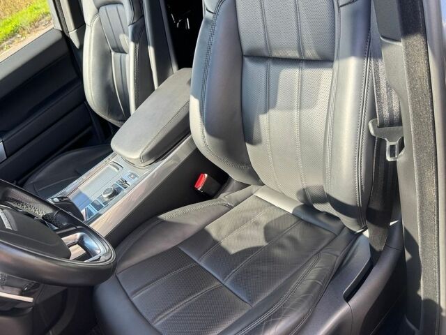 Сірий Ленд Ровер Range Rover Sport, об'ємом двигуна 2 л та пробігом 101 тис. км за 50000 $, фото 16 на Automoto.ua