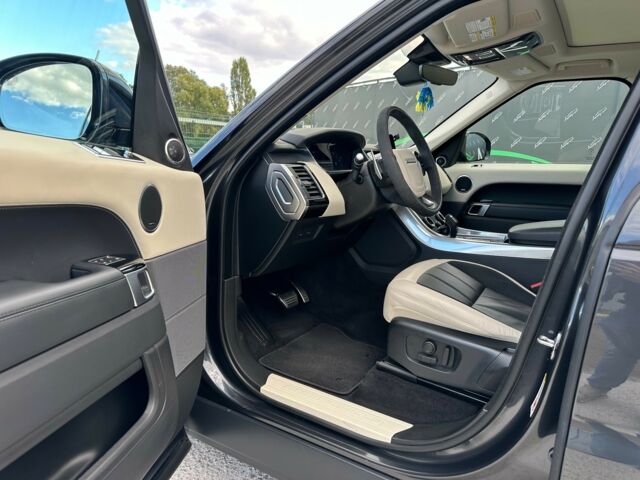 Сірий Ленд Ровер Range Rover Sport, об'ємом двигуна 3 л та пробігом 43 тис. км за 43500 $, фото 16 на Automoto.ua