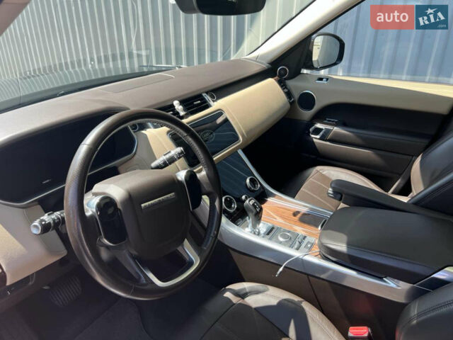 Сірий Ленд Ровер Range Rover Sport, об'ємом двигуна 3 л та пробігом 196 тис. км за 40000 $, фото 32 на Automoto.ua