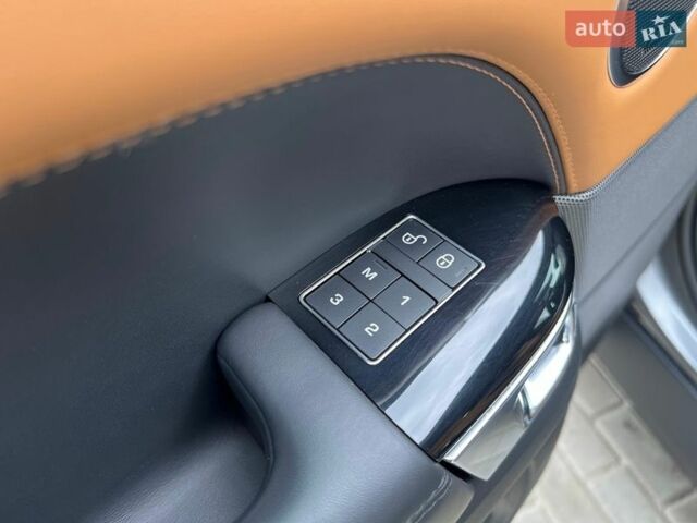 Сірий Ленд Ровер Range Rover Sport, об'ємом двигуна 2 л та пробігом 73 тис. км за 49500 $, фото 12 на Automoto.ua