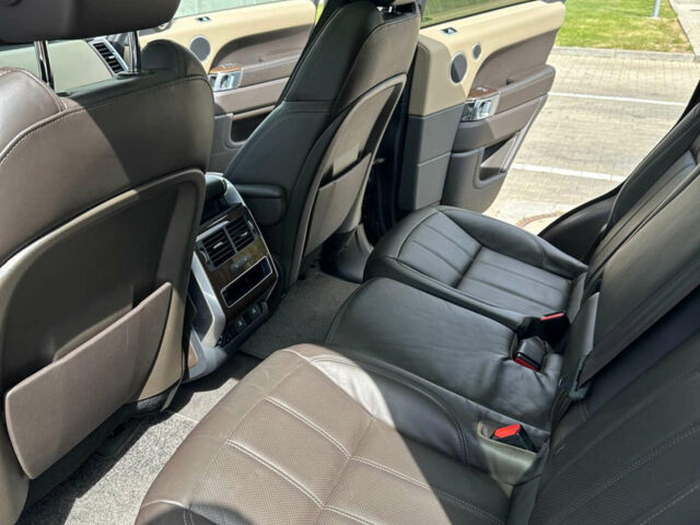 Сірий Ленд Ровер Range Rover Sport, об'ємом двигуна 3 л та пробігом 196 тис. км за 40000 $, фото 24 на Automoto.ua