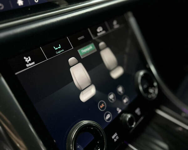 Сірий Ленд Ровер Range Rover Sport, об'ємом двигуна 3 л та пробігом 180 тис. км за 42999 $, фото 33 на Automoto.ua