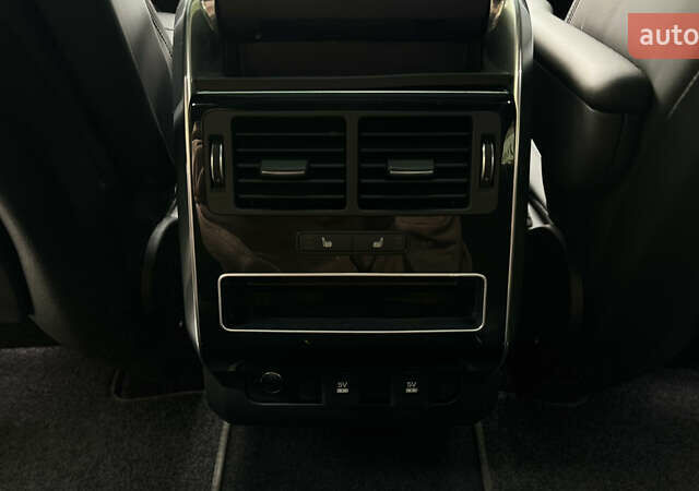 Сірий Ленд Ровер Range Rover Sport, об'ємом двигуна 3 л та пробігом 50 тис. км за 55000 $, фото 30 на Automoto.ua