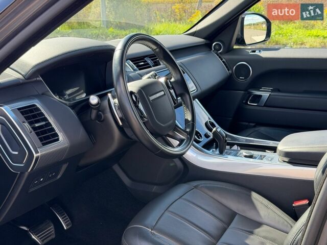 Сірий Ленд Ровер Range Rover Sport, об'ємом двигуна 2 л та пробігом 101 тис. км за 50000 $, фото 17 на Automoto.ua