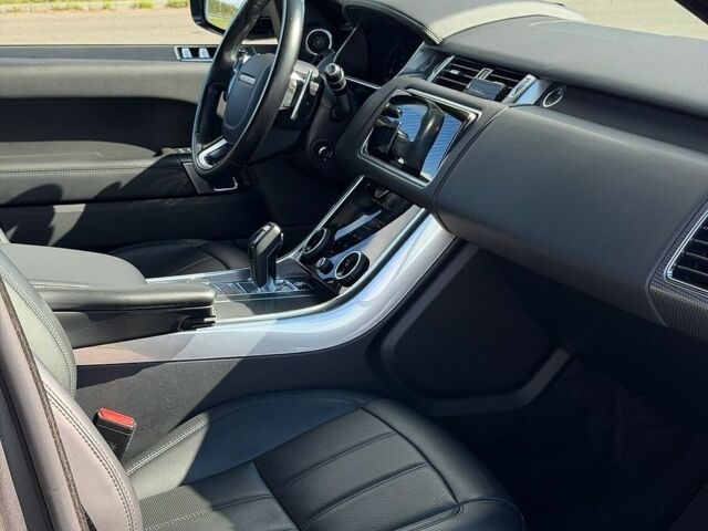 Сірий Ленд Ровер Range Rover Sport, об'ємом двигуна 2 л та пробігом 101 тис. км за 50000 $, фото 20 на Automoto.ua