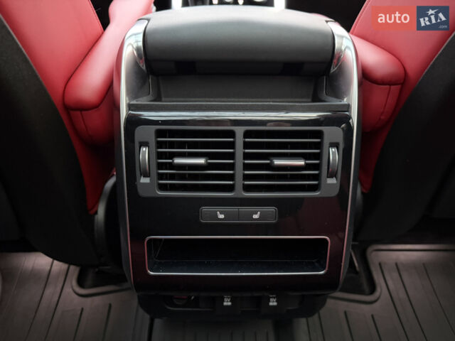 Сірий Ленд Ровер Range Rover Sport, об'ємом двигуна 5 л та пробігом 49 тис. км за 64500 $, фото 48 на Automoto.ua