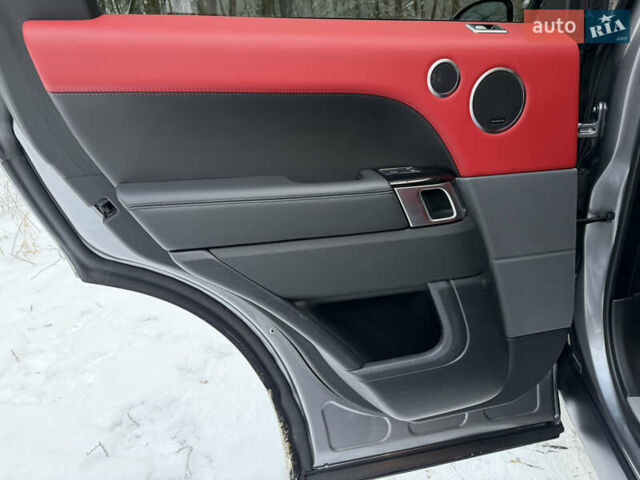 Серый Ленд Ровер Рендж Ровер Спорт, объемом двигателя 5 л и пробегом 49 тыс. км за 66500 $, фото 18 на Automoto.ua