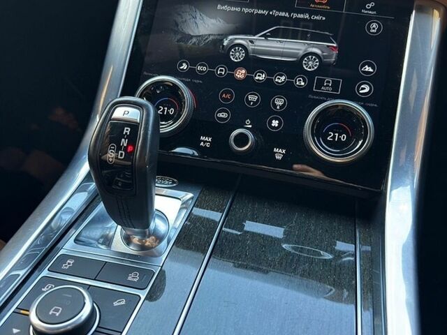 Сірий Ленд Ровер Range Rover Sport, об'ємом двигуна 5 л та пробігом 71 тис. км за 55555 $, фото 15 на Automoto.ua