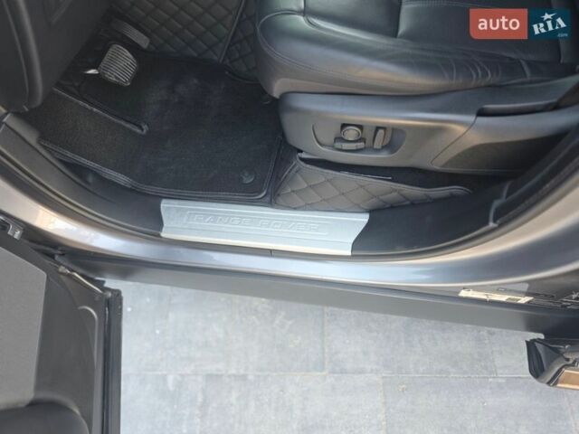 Серый Ленд Ровер Рендж Ровер Спорт, объемом двигателя 2.99 л и пробегом 83 тыс. км за 51999 $, фото 16 на Automoto.ua