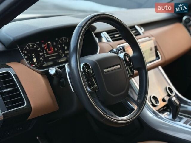 Сірий Ленд Ровер Range Rover Sport, об'ємом двигуна 5 л та пробігом 68 тис. км за 64000 $, фото 16 на Automoto.ua