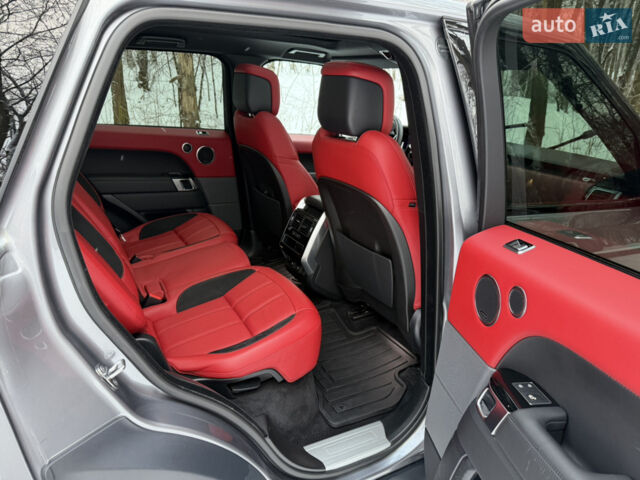 Сірий Ленд Ровер Range Rover Sport, об'ємом двигуна 5 л та пробігом 49 тис. км за 64500 $, фото 23 на Automoto.ua