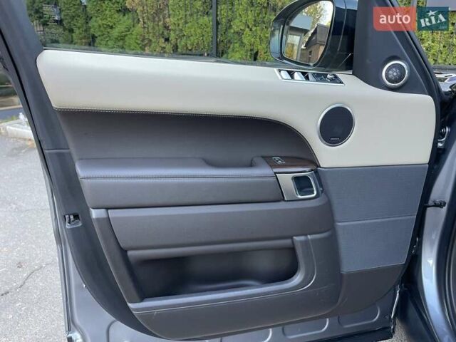 Сірий Ленд Ровер Range Rover Sport, об'ємом двигуна 2.99 л та пробігом 35 тис. км за 69500 $, фото 16 на Automoto.ua