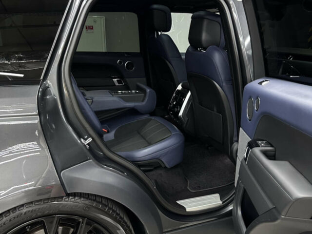 Сірий Ленд Ровер Range Rover Sport, об'ємом двигуна 3 л та пробігом 73 тис. км за 67000 $, фото 97 на Automoto.ua