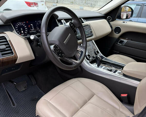 Серый Ленд Ровер Рендж Ровер Спорт, объемом двигателя 2.99 л и пробегом 69 тыс. км за 70500 $, фото 3 на Automoto.ua