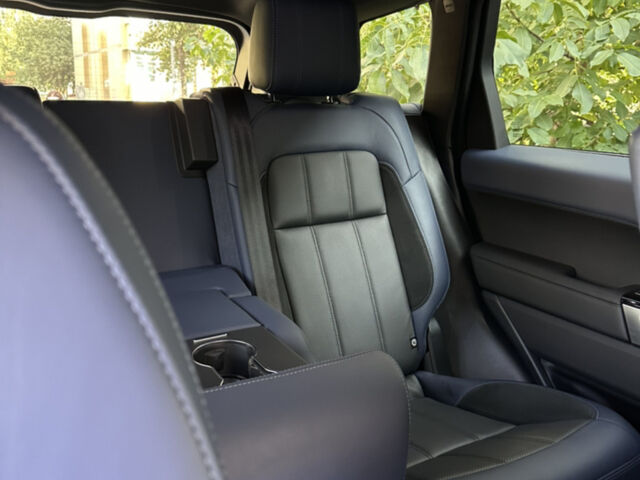 Сірий Ленд Ровер Range Rover Sport, об'ємом двигуна 3 л та пробігом 73 тис. км за 67000 $, фото 130 на Automoto.ua
