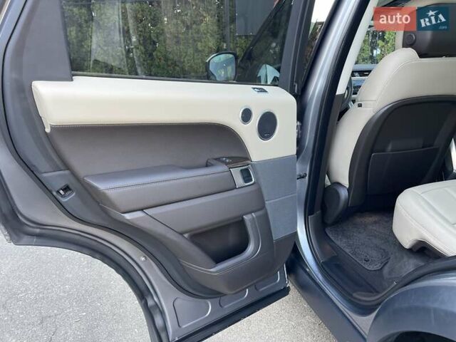 Сірий Ленд Ровер Range Rover Sport, об'ємом двигуна 2.99 л та пробігом 35 тис. км за 69500 $, фото 18 на Automoto.ua