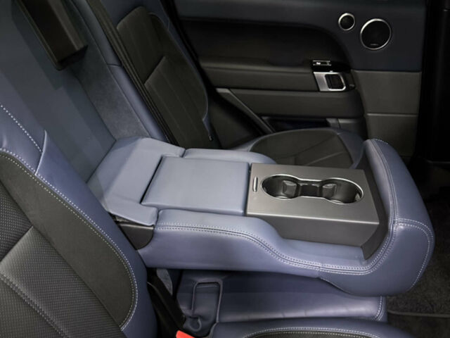 Сірий Ленд Ровер Range Rover Sport, об'ємом двигуна 3 л та пробігом 73 тис. км за 67000 $, фото 92 на Automoto.ua