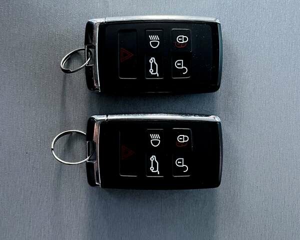 Серый Ленд Ровер Рендж Ровер Спорт, объемом двигателя 2.99 л и пробегом 62 тыс. км за 79900 $, фото 79 на Automoto.ua