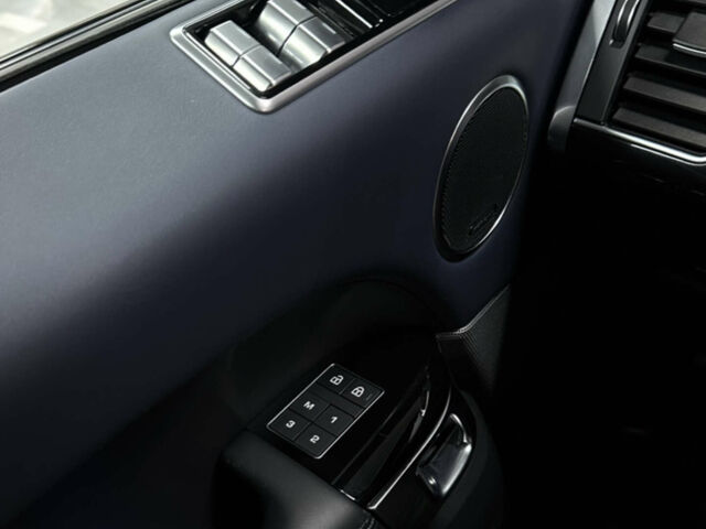 Сірий Ленд Ровер Range Rover Sport, об'ємом двигуна 3 л та пробігом 73 тис. км за 67000 $, фото 24 на Automoto.ua