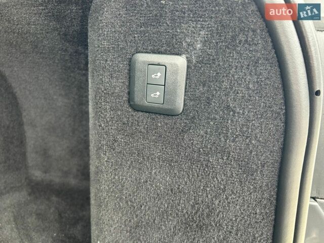 Сірий Ленд Ровер Range Rover Sport, об'ємом двигуна 3 л та пробігом 106 тис. км за 54000 $, фото 20 на Automoto.ua