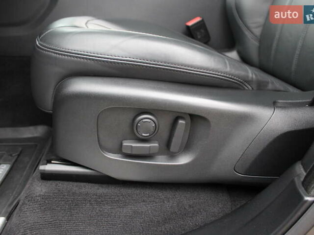 Серый Ленд Ровер Рендж Ровер Спорт, объемом двигателя 2.99 л и пробегом 44 тыс. км за 91351 $, фото 24 на Automoto.ua