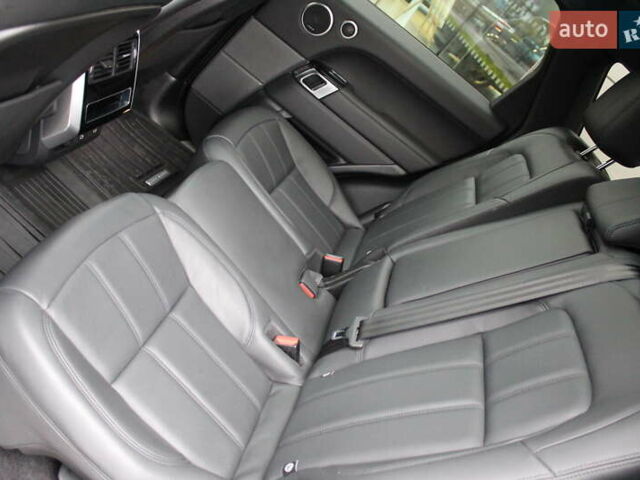 Серый Ленд Ровер Рендж Ровер Спорт, объемом двигателя 2.99 л и пробегом 44 тыс. км за 91351 $, фото 27 на Automoto.ua