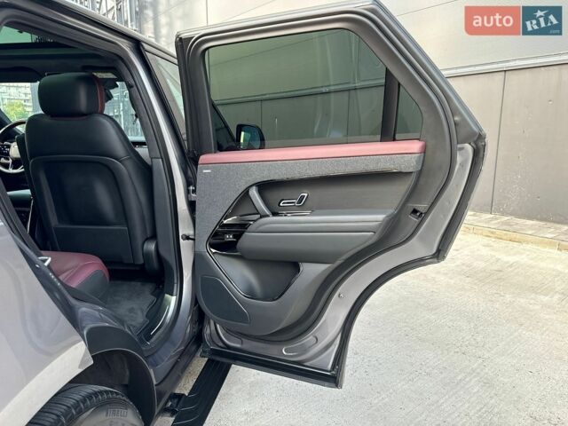 Сірий Ленд Ровер Range Rover Sport, об'ємом двигуна 3 л та пробігом 117 тис. км за 104900 $, фото 74 на Automoto.ua