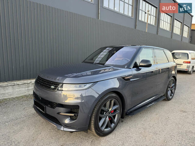 Серый Ленд Ровер Рендж Ровер Спорт, объемом двигателя 3 л и пробегом 50 тыс. км за 125000 $, фото 1 на Automoto.ua