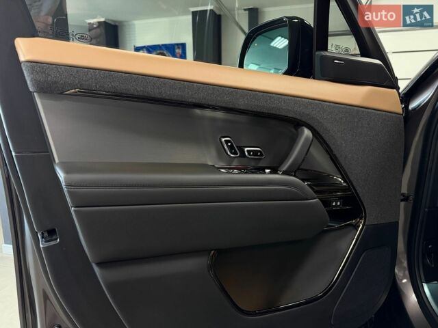 Сірий Ленд Ровер Range Rover Sport, об'ємом двигуна 3 л та пробігом 47 тис. км за 117000 $, фото 42 на Automoto.ua