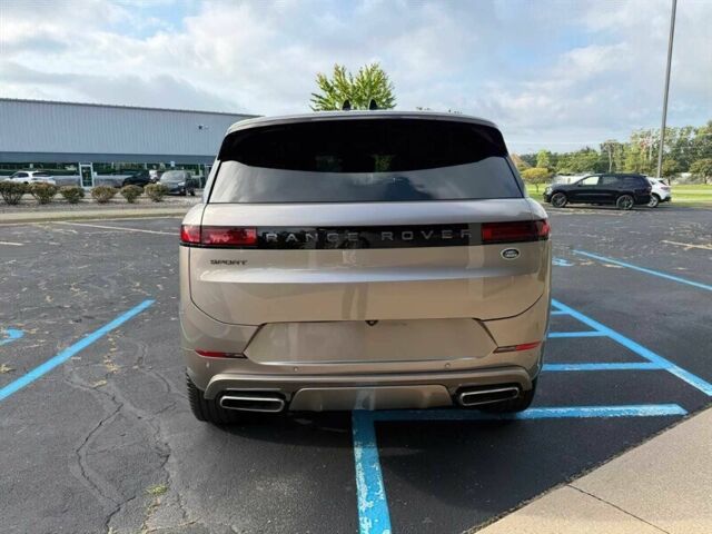 Сірий Ленд Ровер Range Rover Sport, об'ємом двигуна 3 л та пробігом 18 тис. км за 55205 $, фото 4 на Automoto.ua