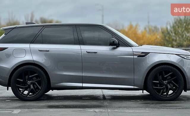 Ленд Ровер Рендж Ровер Спорт 2023 в Киеве на Automoto.ua Серый Ленд Ровер Рендж Ровер Спорт, объемом двигателя 3 л и пробегом 80 тыс. км за 107500 $, фото 6 на Automoto.ua