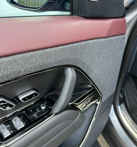 Сірий Ленд Ровер Range Rover Sport, об'ємом двигуна 3 л та пробігом 108 тис. км за 98500 $, фото 12 на Automoto.ua