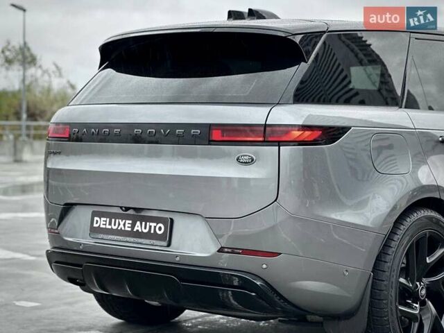Ленд Ровер Рендж Ровер Спорт 2023 в Киеве на Automoto.ua Серый Ленд Ровер Рендж Ровер Спорт, объемом двигателя 3 л и пробегом 80 тыс. км за 107500 $, фото 17 на Automoto.ua