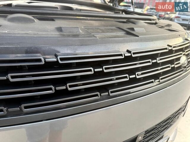 Сірий Ленд Ровер Range Rover Sport, об'ємом двигуна 3 л та пробігом 117 тис. км за 104900 $, фото 128 на Automoto.ua