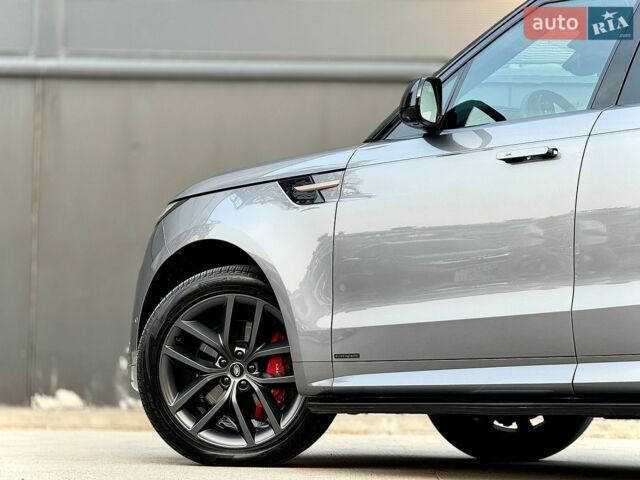 Сірий Ленд Ровер Range Rover Sport, об'ємом двигуна 3 л та пробігом 117 тис. км за 104900 $, фото 25 на Automoto.ua