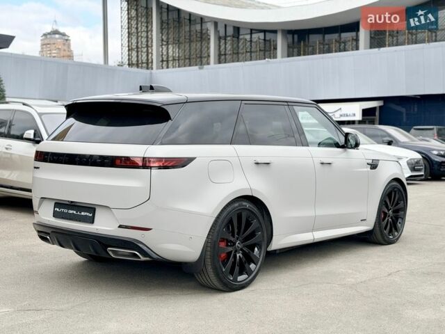 Серый Ленд Ровер Рендж Ровер Спорт, объемом двигателя 3 л и пробегом 10 тыс. км за 159999 $, фото 3 на Automoto.ua