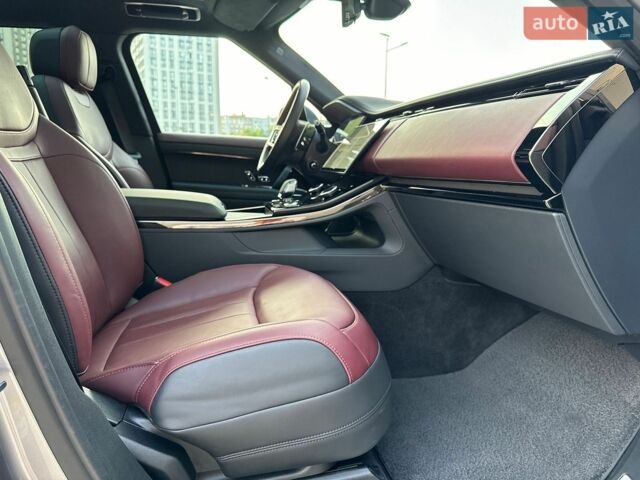 Сірий Ленд Ровер Range Rover Sport, об'ємом двигуна 3 л та пробігом 117 тис. км за 104900 $, фото 91 на Automoto.ua