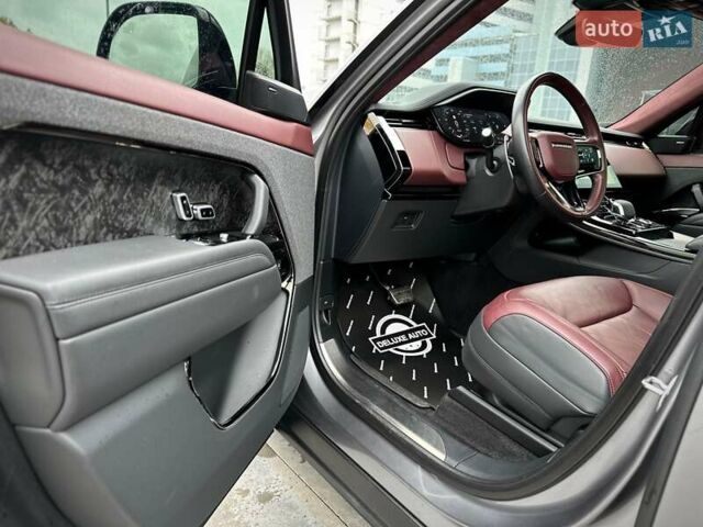 Ленд Ровер Рендж Ровер Спорт 2023 в Киеве на Automoto.ua Серый Ленд Ровер Рендж Ровер Спорт, объемом двигателя 3 л и пробегом 80 тыс. км за 107500 $, фото 45 на Automoto.ua