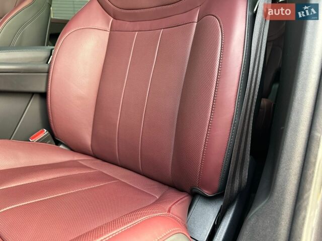 Сірий Ленд Ровер Range Rover Sport, об'ємом двигуна 3 л та пробігом 117 тис. км за 104900 $, фото 35 на Automoto.ua