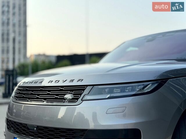 Сірий Ленд Ровер Range Rover Sport, об'ємом двигуна 3 л та пробігом 117 тис. км за 104900 $, фото 18 на Automoto.ua