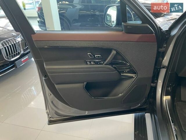 Серый Ленд Ровер Рендж Ровер Спорт, объемом двигателя 3 л и пробегом 108 тыс. км за 107000 $, фото 9 на Automoto.ua
