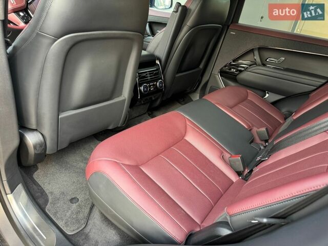 Сірий Ленд Ровер Range Rover Sport, об'ємом двигуна 3 л та пробігом 117 тис. км за 104900 $, фото 68 на Automoto.ua